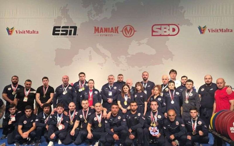 ევროპის ჩემპიონატზე კლასიკურ წოლჭიმში ქართველმა სპორტსმენებმა წარმატებით იასპარეზეს