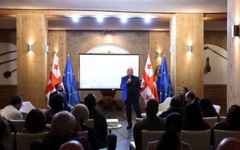 პლასტიკის ბოთლებში ჩამოსხმული სასმლის რეალიზაციის ახალი რეგულაცია მუშავდება