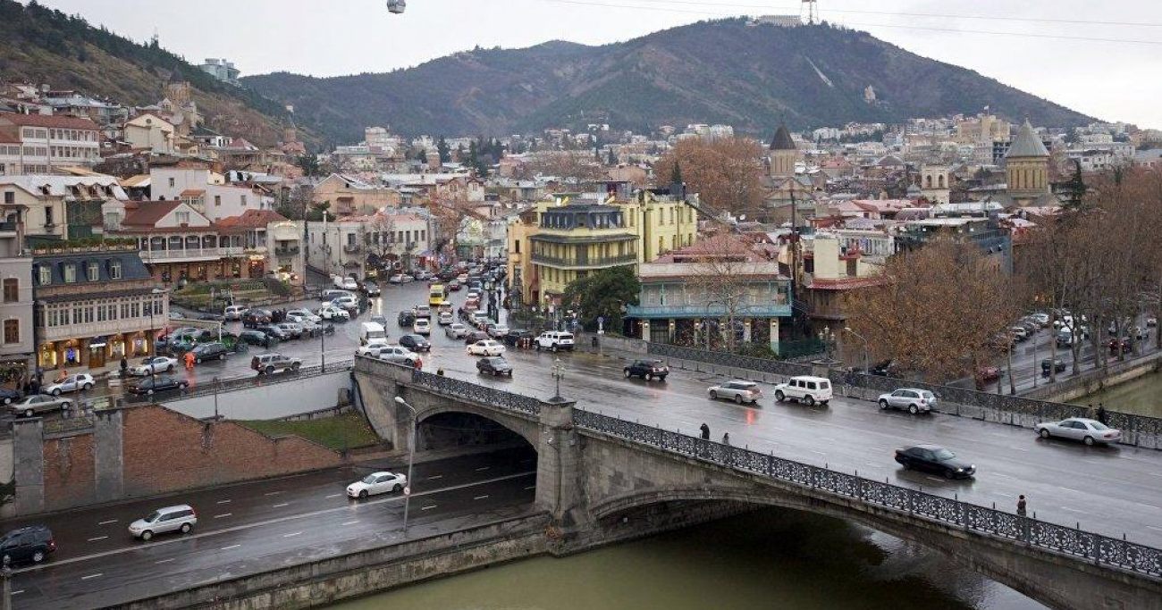 ასი ათასი მოწამის ხსენების დღისადმი მიძღვნილი ღონისძიების გამო, მეტეხის ხიდზე მოძრაობა შეიზღუდება