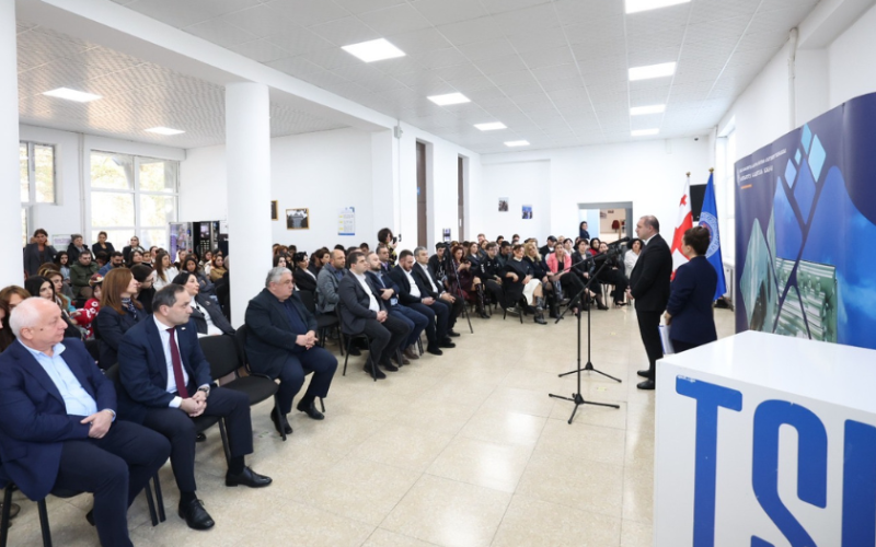 განათლების, მეცნიერებისა და ახალგაზრდობის სამინისტრო თსუ-ის ქუთაისის პროფესიული განათლების ცენტრის რეაბილიტაციას 1 მილიონ…