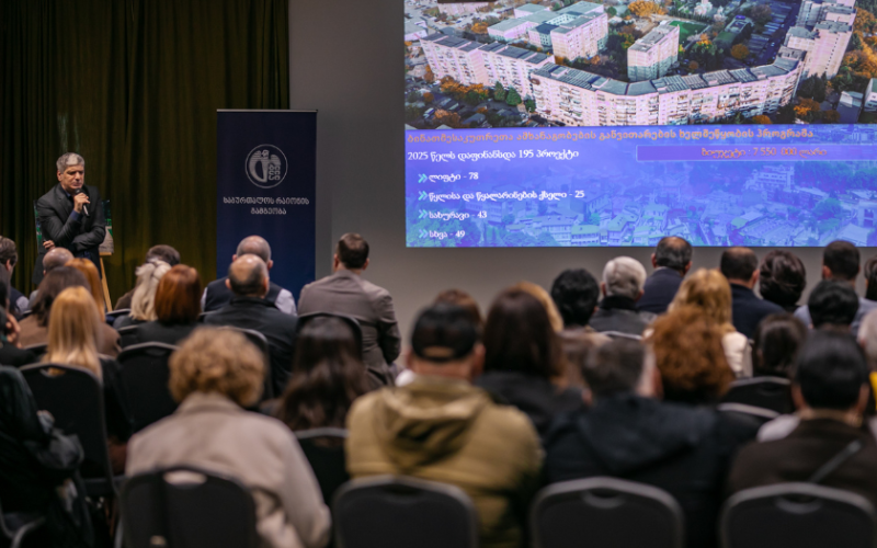 2025 წელს საბურთალოს რაიონში საგზაო ინფრასტრუქტურა 97 500 კვ.მ ფართობზე მოწესრიგდა – გამგეობის წლიური ანგარიში