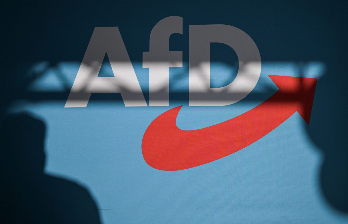 გერმანული მედიის ცნობით, AfD-ის „დადასტურებულად მემარჯვენე ექსტრემისტულ“ ორგანიზაციად კლასიფიცირების გამო, აშშ-ის მთავრობა…