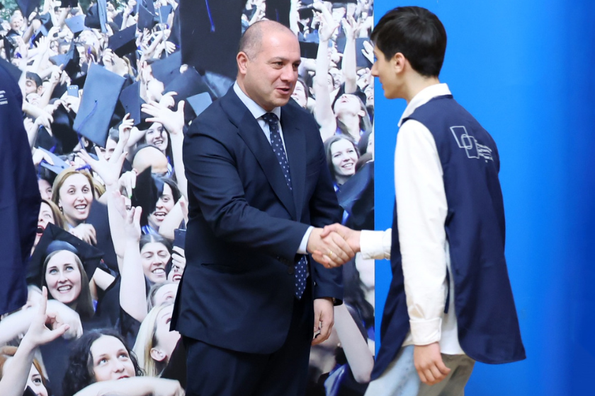 გივი მიქანაძემ მოსწავლე გამომგონებელთა და მკვლევართა კონკურსის „ლეონარდო და ვინჩის“ გამარჯვებულები დააჯილდოვა