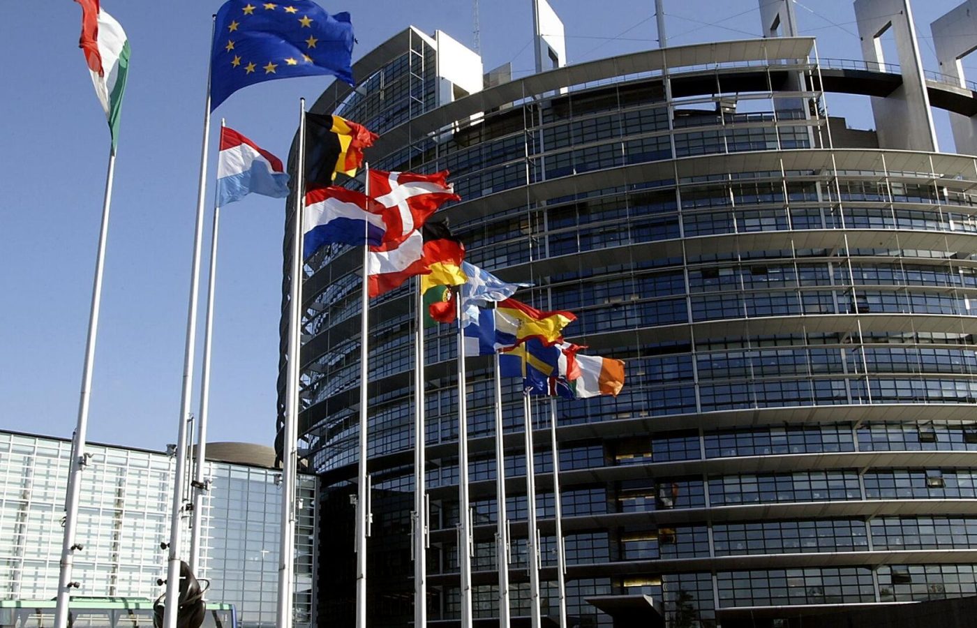 Reuters: ევროკომისია განიხილავს უკრაინის ევროკავშირში დაჩქარებული, თუმცა, არასრულფასოვანი წევრობის იდეას
