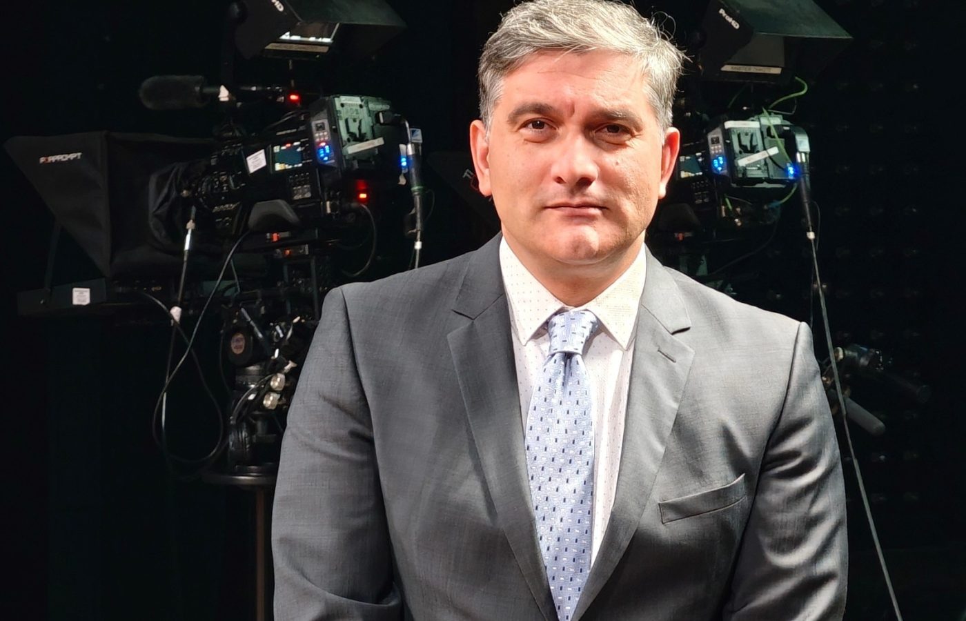ზვიად ავალიანი მაია სანდუზე: მოლდოვას მართავს რუმინეთის მოქალაქე, რომელიც იმ ქვეყნის სუვერენიტეტის გაუქმებისთვის იბრძვის…