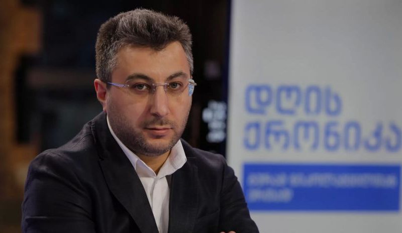 გურამ ნიკოლაშვილი: ადამიანები ჯერ უნდა ჩამოყალიბდნენ, სურთ ძალადობა, ქუჩა, ჯანყი და მორევა, თუ დისკუსია, დებატი, ცივილური…