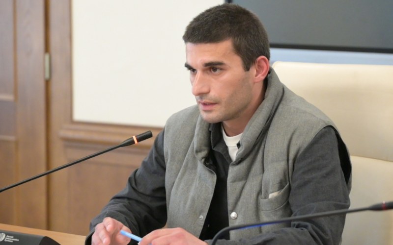 გიორგი ზერეკიძე თენგო კირთაძეს: ამაზრზენო არაკაცო, კლოუნების პარტიის წარმომადგენელო! კობახიძემდე რომ მიხვიდე გინდ…