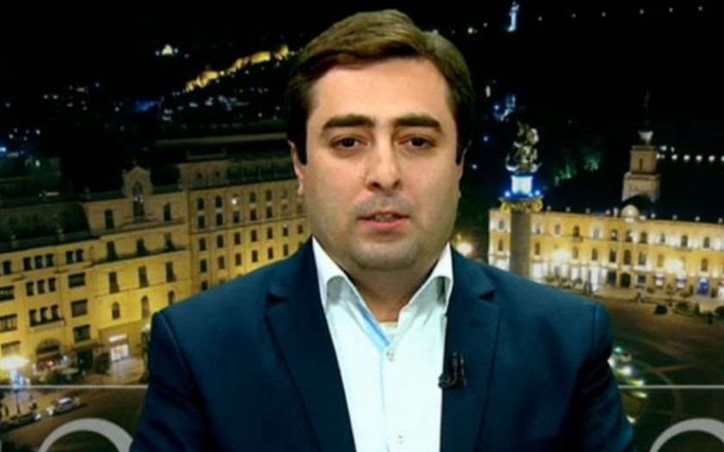 ნიკოლოზ მეტრეველი: უნივერსიტეტების გაერთიანება არ ნიშნავს დახურვას, საუბარია სრულუფლებიან შერწყმაზე. ეს არ არის სააკაშვილის…