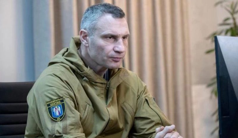 კლიჩკომ მოუწოდა მოსახლეობას, რომ, ვისაც შეუძლია, კიევი დატოვოს