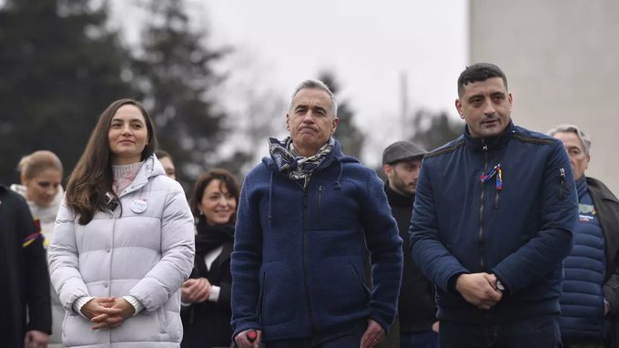მარიო ნაუფალი: რუმინეთის ოპოზიციის ლიდერი ჯორჯე სიმიონი, აშშ-ის წარმომადგენელთა პალატის იურიდიული კომიტეტის მიერ…