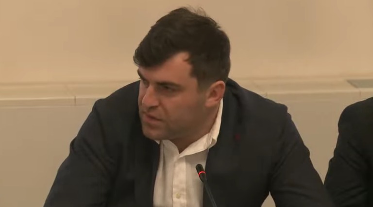 “კოდას” წარმოების დირექტორი გიორგი ავალიანი: წლიდან წლამდე უარესდება ჩვენი მდგომარეობა ქსელურ მარკეტებში – ე.წ. ქეშბექი…