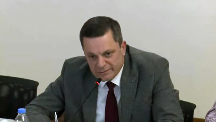 პურ-ფუნთუშეულის მწარმოებელი ქსელური მარკეტების კომერციულ პირობებზე: ერთ-ერთი კომპონენტი გახლავთ ის, რომ მათ რა ფასზეც…
