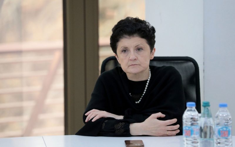 თეა წულუკიანი: ისღა დაგვრჩენია, ერის მამის წასვლის შედეგად თითოეულ ქართველზე დაკისრებულ მძიმე პასუხისმგებლობებს თვალი…
