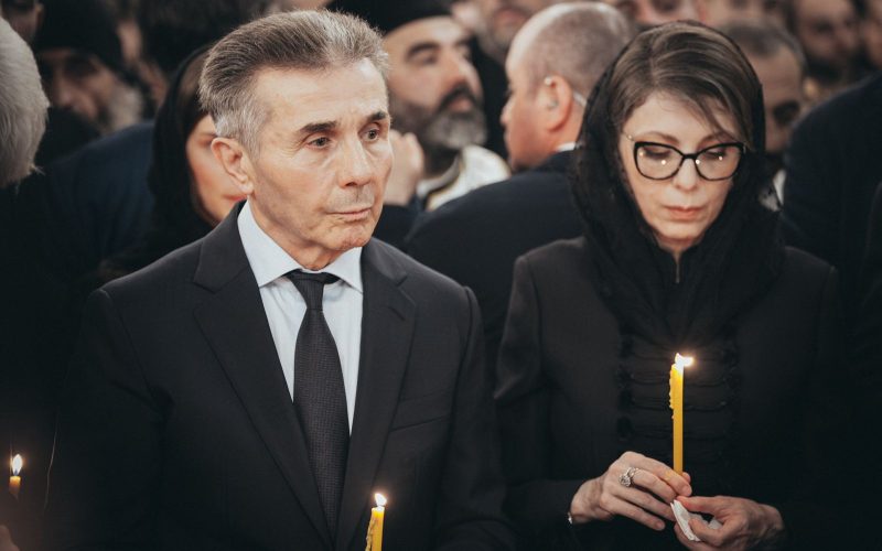 ბიძინა ივანიშვილი უწმინდესს: მილიონობით ქართველი მდუმარედ ვხვდებით დიდ განსაცდელს და ამ ქვეყნის თითოეული შვილი მთელი…
