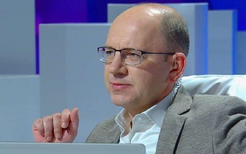 გია აბაშიძე: წარსულში საქართველოს მმართველი პარტიის კრიტიკოსმა სენატორმა მალინმა მისი პოზიციის შეცვლა პრემიერ-მინისტრთან…