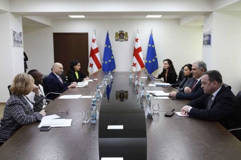მიხეილ სარჯველაძე მსოფლიო ბანკის რეგიონულ დირექტორ როლანდ პრაისს შეხვდა