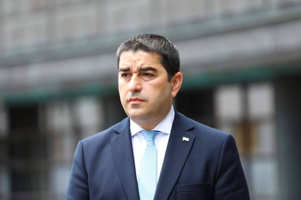 შალვა პაპუაშვილი – სრულად ვიზიარებ ქართული ეკლესიის პოზიციას, რომ პატრიარქის არჩევის პროცესში არავინ უნდა ჩაერიოს