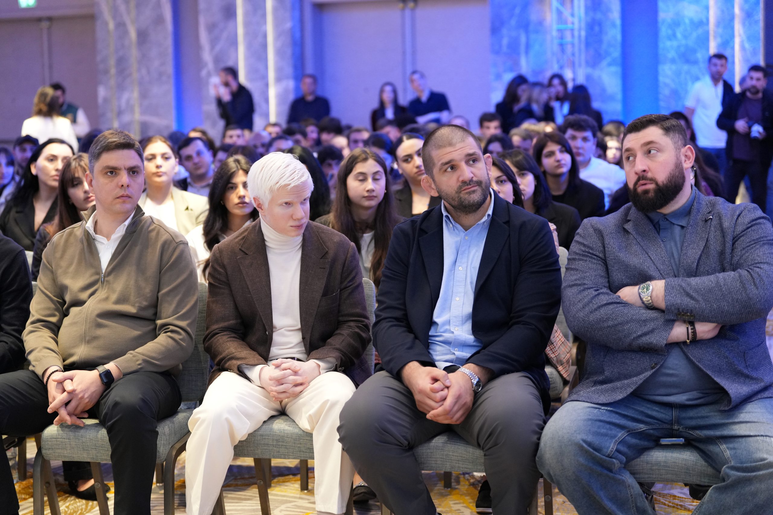 გენო პეტრიაშვილი: მინდა მადლობა ვუთხრა დიდი გულის მქონე, სამშობლოზე უზომოდ შეყვარებულ კაცს, ცოტნე ივანიშვილს, ადამიანს…