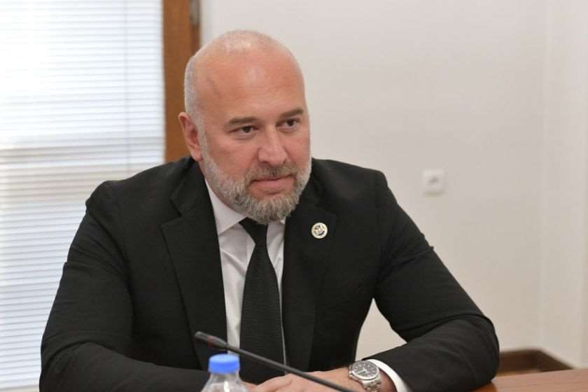 ზვიად შალამბერიძე: ხელისუფლება გააგრძელებს იმ პოლიტიკას, რომელიც ეფუძნება პასუხისმგებლობას, პრაგმატიზმს და ეროვნული…