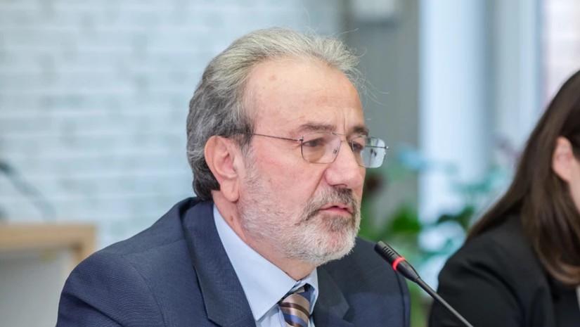 ოპოზიციის პროპაგანდისტი კახა გოგოლაშვილი: აშშ-ში დემოკრატიული უკუსვლაა. ტრამპს აქვს ავტორიტარული მიდრეკილებები. შეიძლება ის…