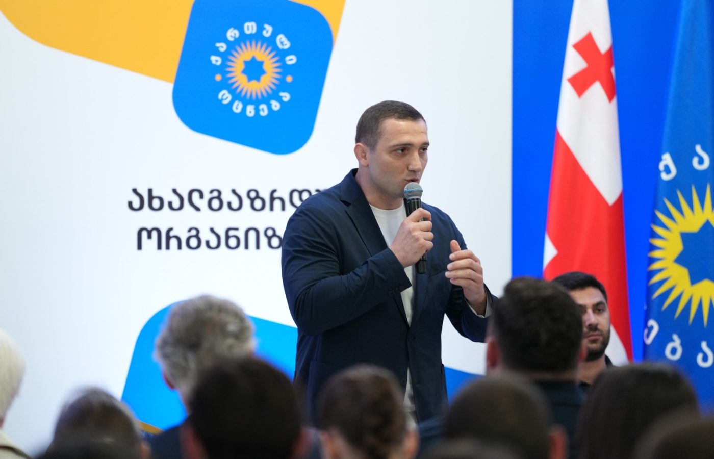 ვარლამ ლიპარტელიანი: გამორჩეული შეხვედრა იყო იმით, რომ ახალგაზრდებმა ისაუბრეს ყველა იმ საკითხზე, რაც მათთვის…
