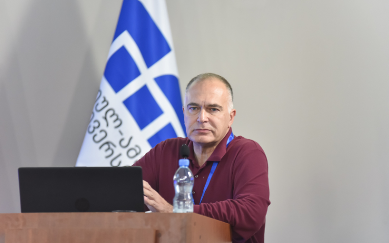 გიგი თევზაძე: ეს ოპოზიცია ვერაფერზე თანხმდება, დარწმუნებული ვარ, სახელმწიფო დეპარტამენტს სულ სხვადასხვა რაღაცებს…