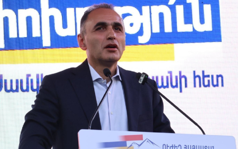 სომხური მედია: სომხეთში დააკავეს ოპოზიციის წარმომადგენელი ავეტიკ ჩალაბიანი, რომელსაც ბრალად უცხოელების დახმარებით ოპოზიციის…
