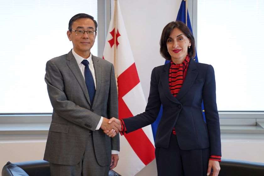 მაკა ბოჭორიშვილმა ჩინეთის სახალხო რესპუბლიკის ელჩთან გამოსამშვიდობებელი შეხვედრა გამართა