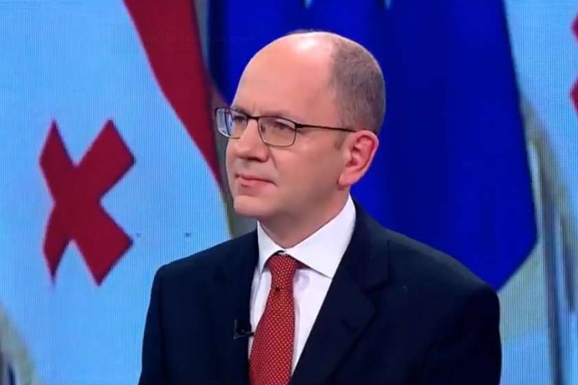 გია აბაშიძე: მარიამობის დღესასწაულზე პრეზიდენტმა საპროტესტო აქციებზე დანაშაულის ჩამდენი რამდენიმე პირი შეიწყალა – მათ…