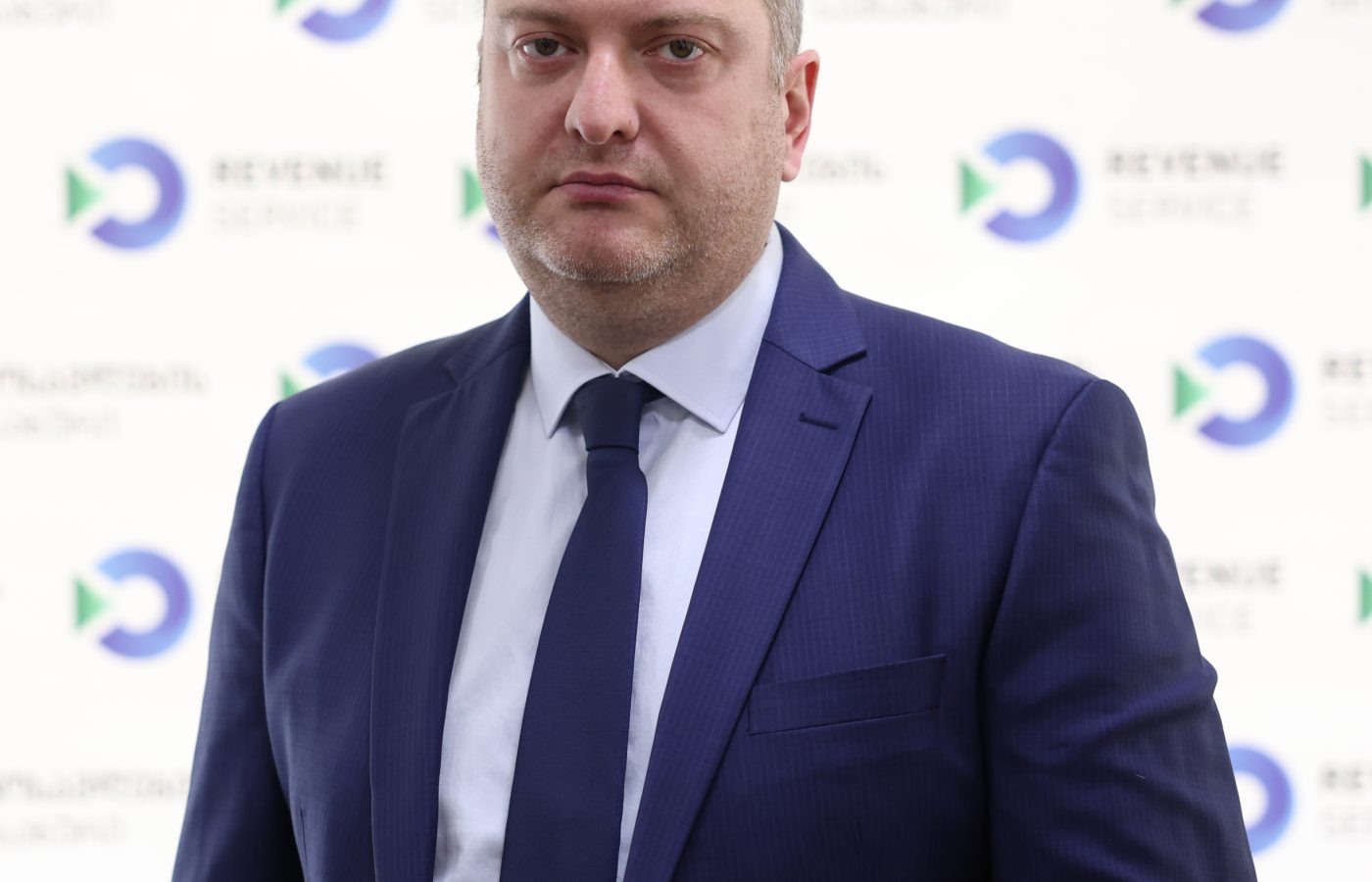 ფინანსთა სამინისტროს საგამოძიებო სამსახურის უფროსად მერაბ გამყრელიძე დაინიშნა