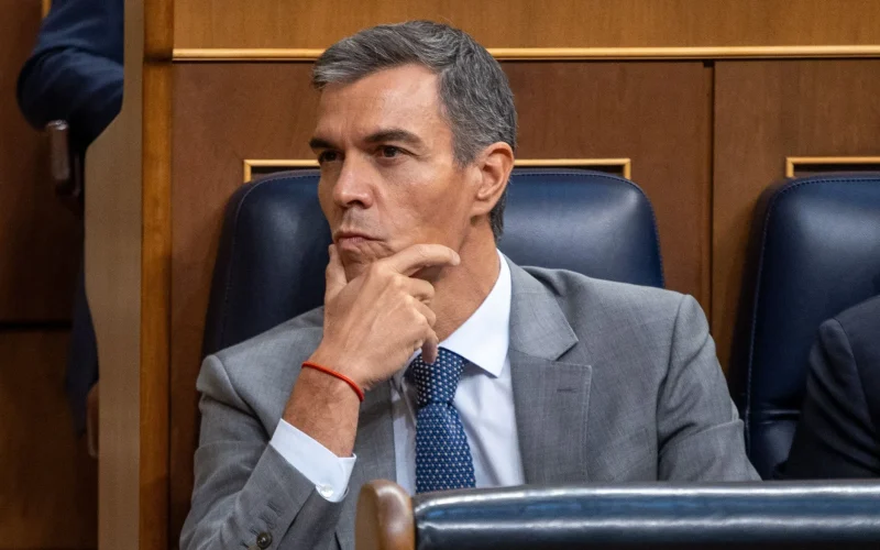 პედრო სანჩესმა ესპანეთში ვადამდელი არჩევნები დანიშნა