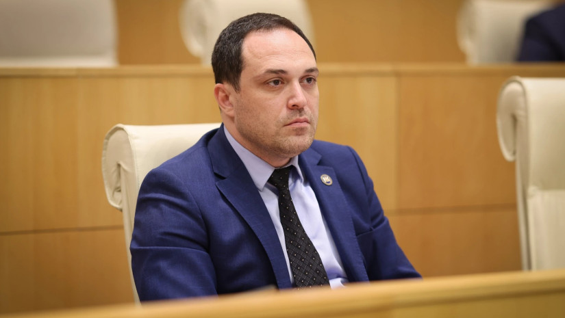 გიორგი გაბუნია ჰერჩინსკის განცხადებას პასუხობს, რომელმაც ევროკავშირი ქართულ მრავალხმიანობას შეადარა: ქართული მუსიკა…